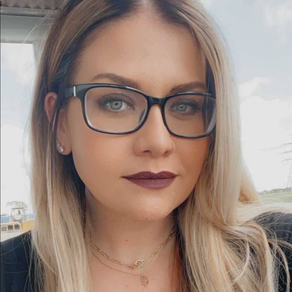 Meet your Posher, Kelley